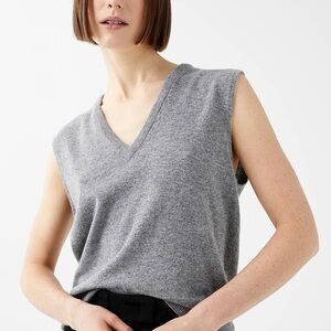 Vintage 80s Wool Sweater Vest Size Large Grey Woodwards Classic Preppy